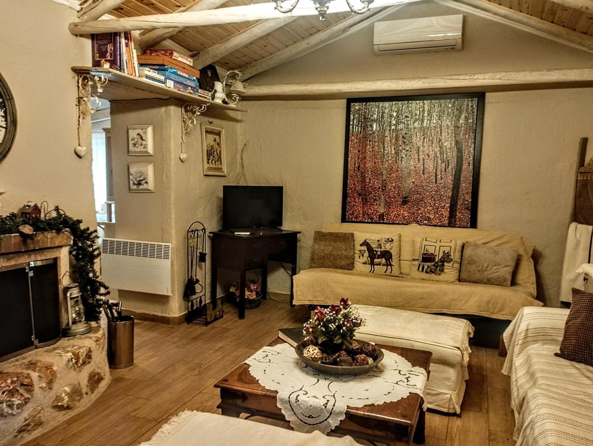 Sofias Cottage Elliniko  Bagian luar foto